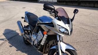 Yamaha FZS 1000 Fazer usata
