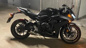 Honda CBR 650 R E-Clutch (2024 - 26) usata