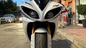 Yamaha YZF R1 (2009 - 11) 