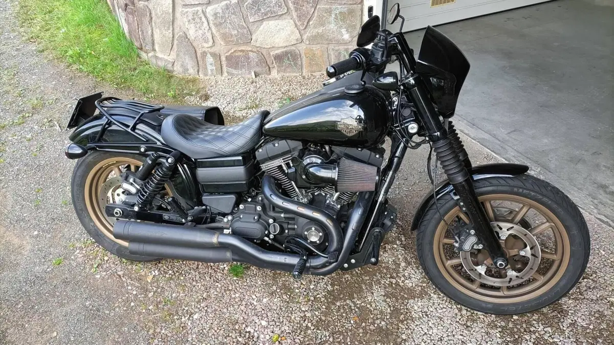 Harley-Davidson 1800 Low Rider S (2016 - 17) - FXDLS  (2)