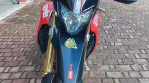 Aprilia Dorsoduro 750 (2009 - 14)  (4)