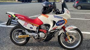 Honda Transalp XL 650V (2000 - 04) 