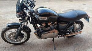 Triumph Thruxton 900 (2004 - 15) 