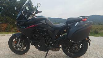 MV Agusta Turismo Veloce 800 R (2023 - 26) usata