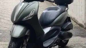Piaggio Beverly 350 S ABS (2019 - 20)  (5)