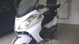 Aprilia Atlantic 200 (2002 - 04) usata