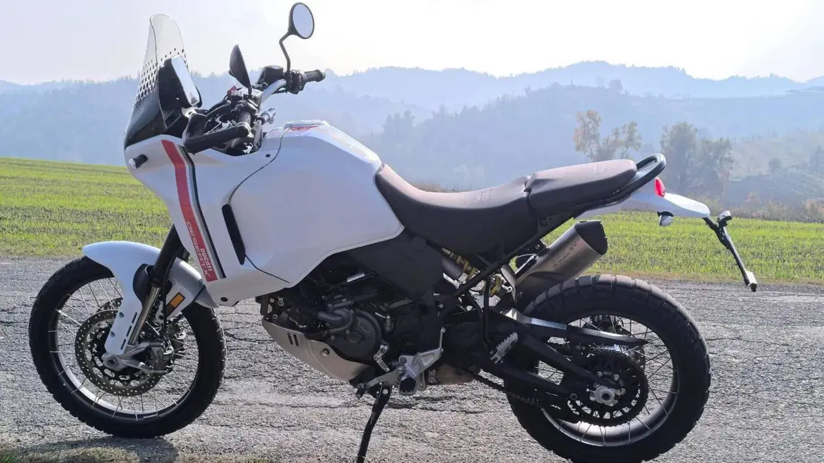 Ducati DesertX (2022 - 25)  (6)