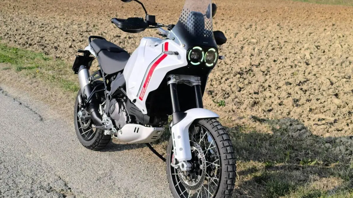 Ducati DesertX (2022 - 25)  (8)