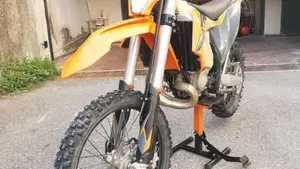 KTM 150 EXC TPI (2021)  (3)