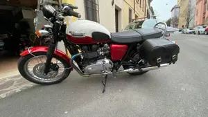 Triumph Bonneville T100 (2008 - 16)  (3)