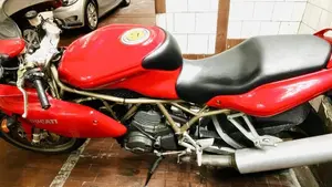 Ducati SuperSport 750 HF I.E.(1999 - 02)  (3)