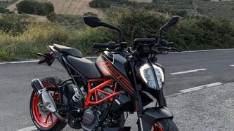 KTM 125 Duke (2021 - 23) usata
