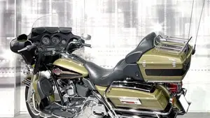 Harley-Davidson 1584 Electra Glide Ultra Classic (2007) - FLHTCU  (2)