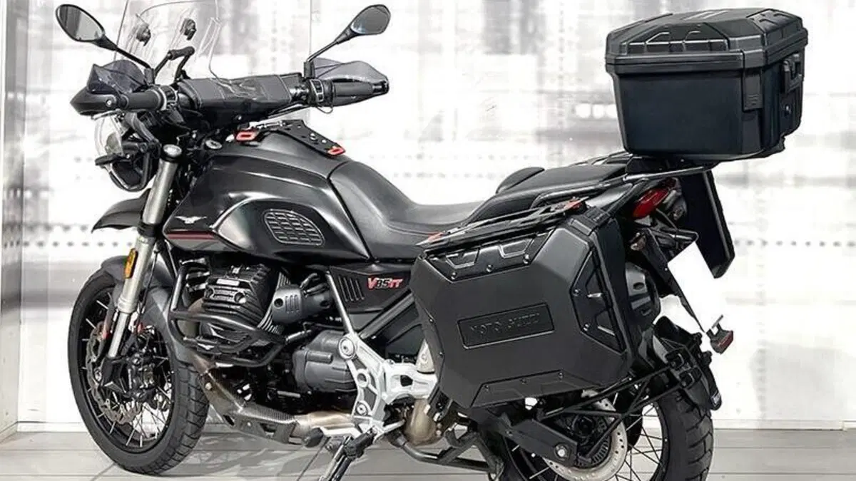 Moto Guzzi V85 TT (2021 - 23)  (2)