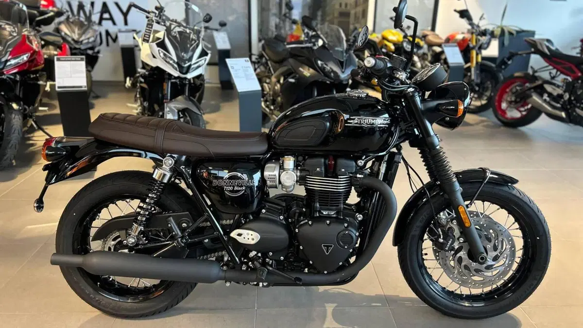 Triumph Bonneville T120 Black (2026) 