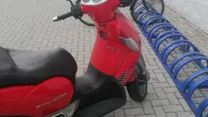 Aprilia Scarabeo 500 (2007 - 12)  (2)