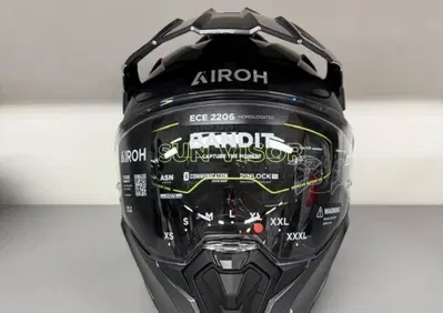 AIROH BANDIT COLOR DARK GREY GLOSS - Annuncio 9931001