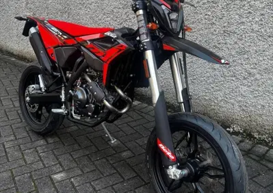 Betamotor RR 125 4T Motard T (2025 - 26) - Annuncio 9931016
