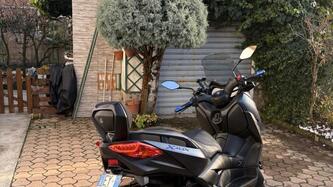 Yamaha X-Max 300 (2021 - 24) usata