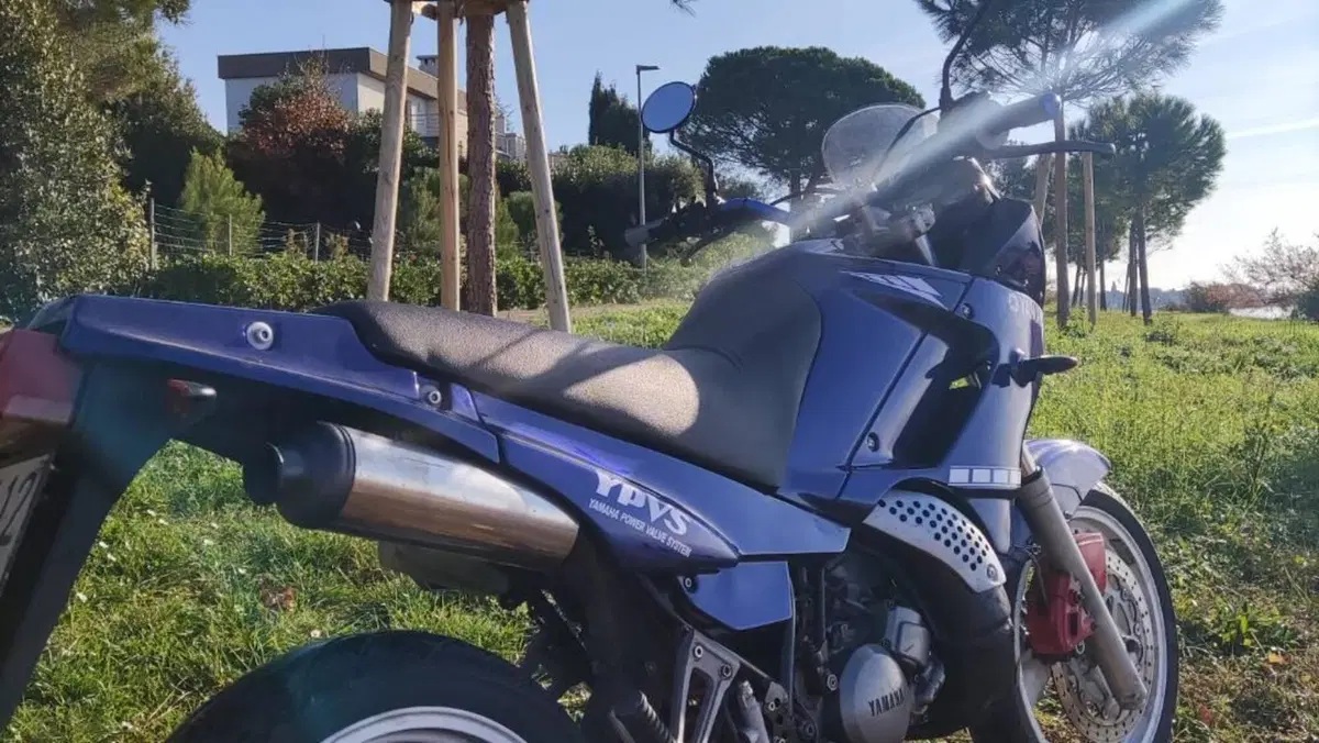 Yamaha   (2)