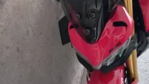 Ducati Streetfighter V4 S (2023 - 24) 