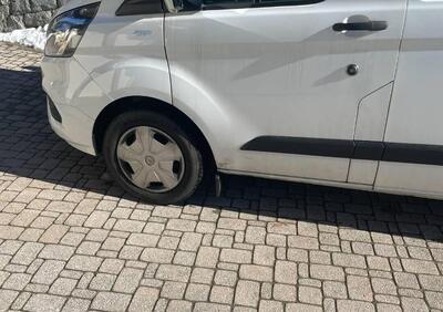 Ford Transit Custom Furgone Cabinato transit custom V710 320 2.0 ecoblue 136cv Trail L2H1 d.cab. usato