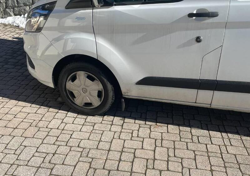 Ford Transit Custom Furgone Cabinato transit custom V710 320 2.0 ecoblue 136cv Trail L2H1 d.cab.