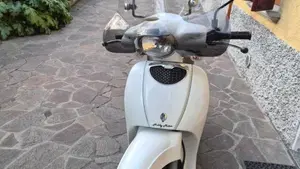 Aprilia Scarabeo 50 4t (2009 - 12) 