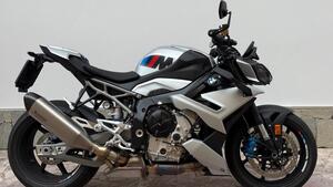 Bmw M 1000 R (2025 - 26) 