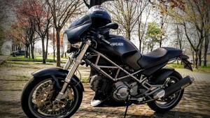 Ducati Monster 620 Dark (2003 - 06) 