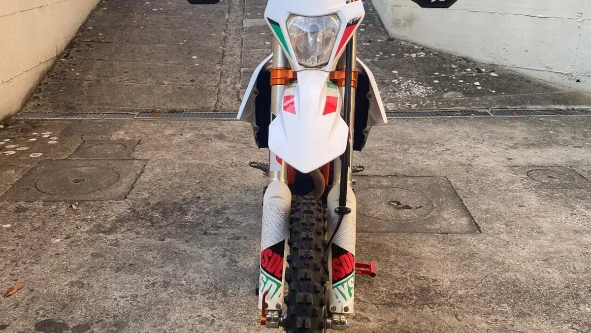 KTM 350 EXC-F Six Days (2021)  (4)