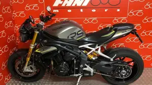 Triumph Speed Triple 1200 RS (2021 - 24)  (3)