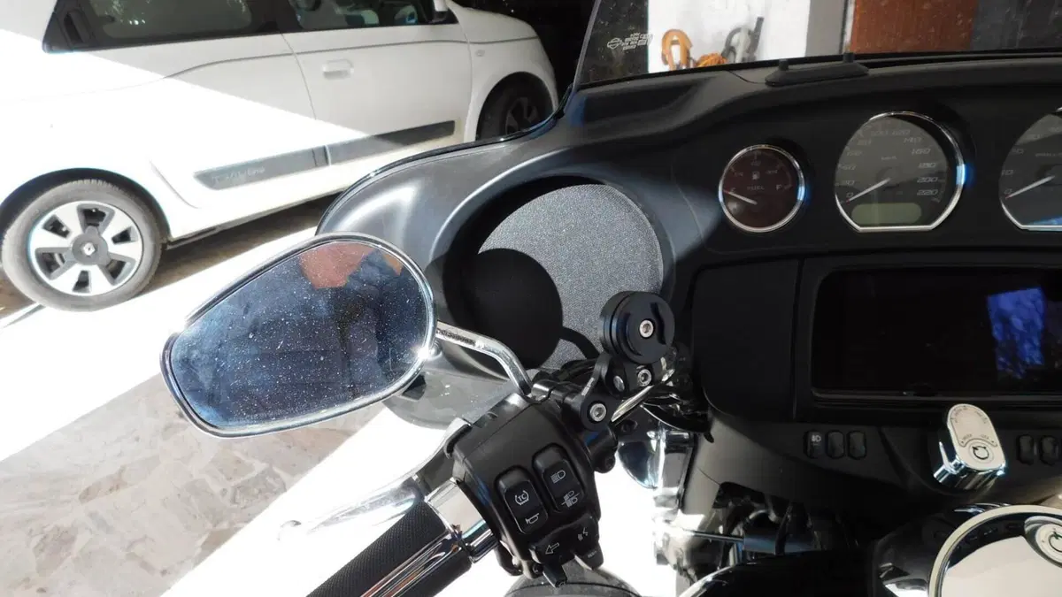 Harley-Davidson Tri Glide Ultra (2021 - 26)  (14)