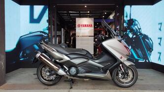 Yamaha T-Max 530 (2015 - 16)
