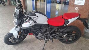 Ducati Monster 937 + (2021 - 25) 