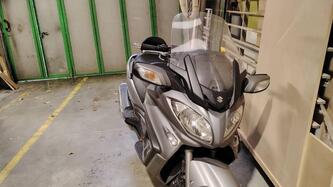 Suzuki Burgman AN 650 Executive ABS (2013 - 17) usata