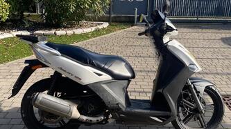 Kymco Agility 125 R16 (2008 - 17) usata
