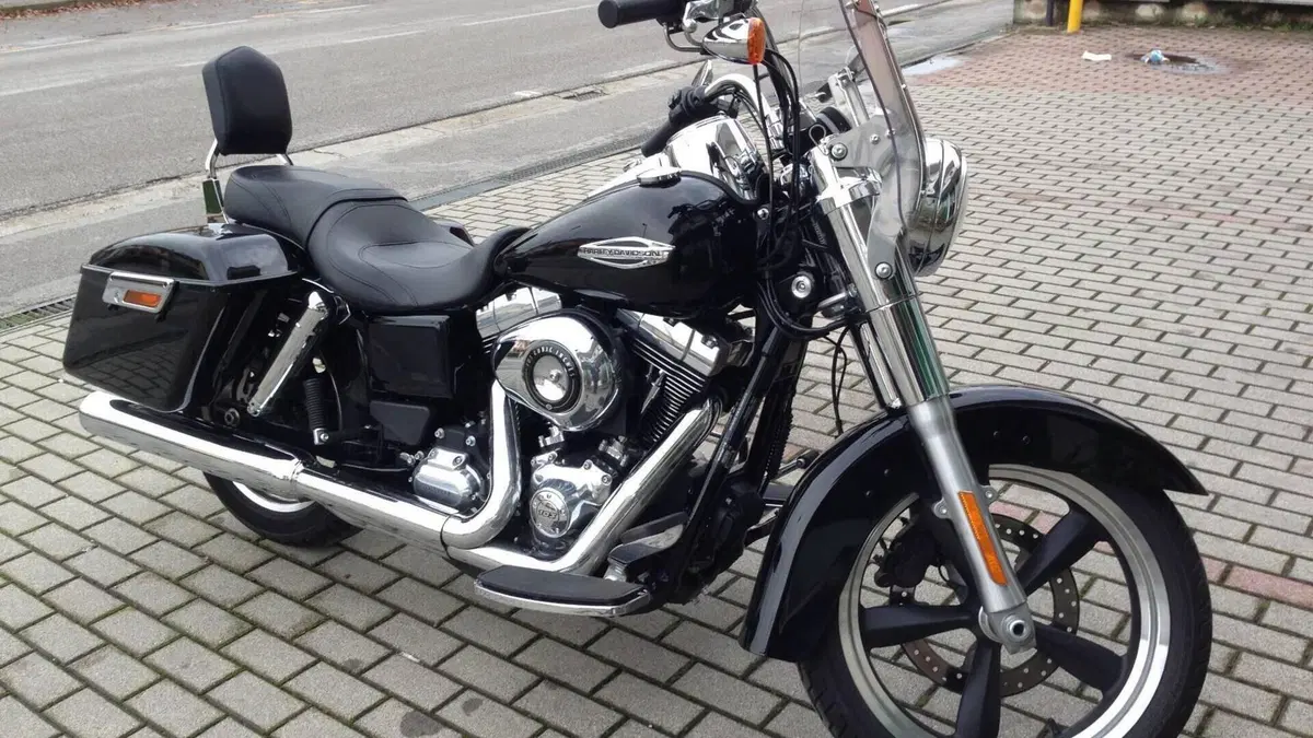 Harley-Davidson 1690 Switchback (2011 - 16)  (2)