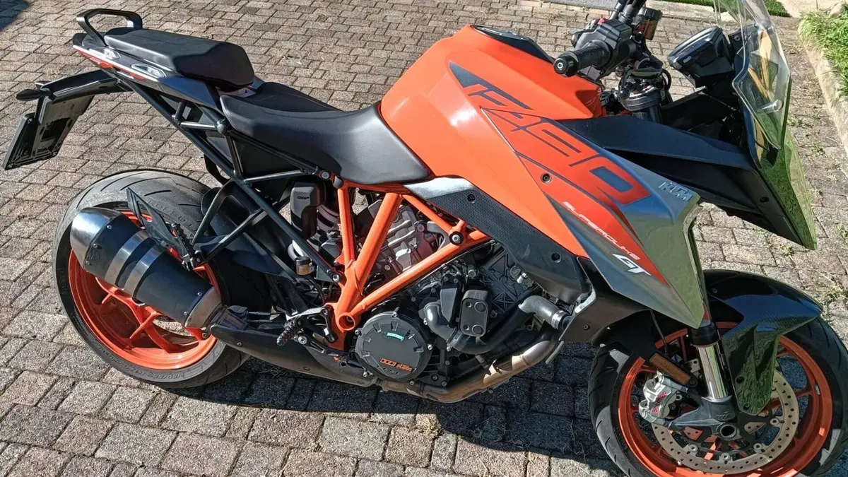 KTM 1290 Super Duke GT (2019 - 20) 