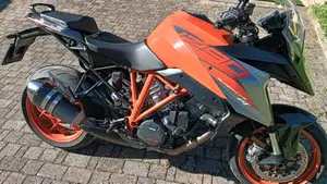 KTM 1290 Super Duke GT (2019 - 20) 