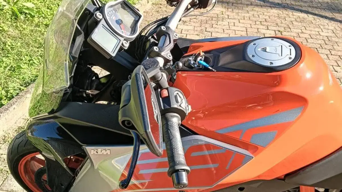 KTM 1290 Super Duke GT (2019 - 20)  (11)