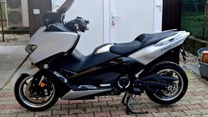 Yamaha T-Max 530 DX (2017 - 19) 