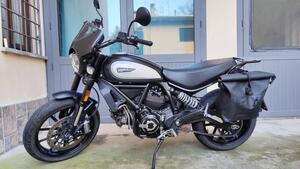Ducati Scrambler 800 Icon Dark (2020) 