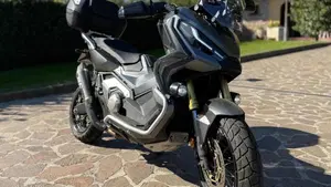 Honda X-ADV 750 DCT Adventure (2021 - 24)  (3)
