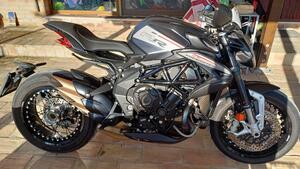 MV Agusta Dragster 800 RR (2021 - 23) 