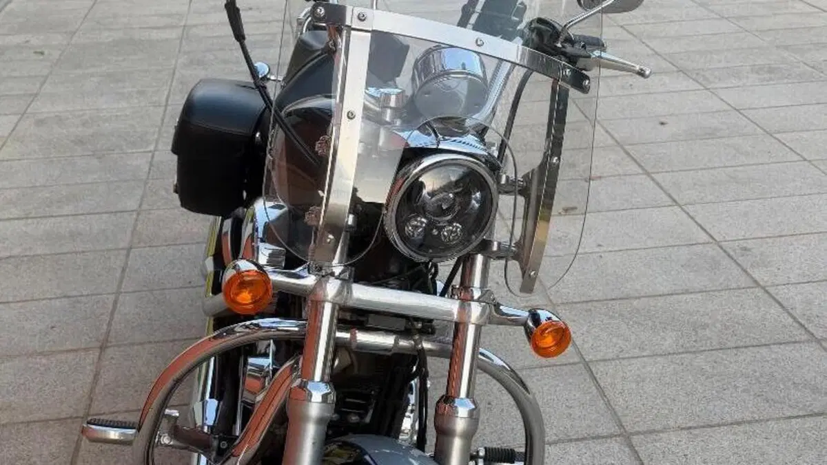 Harley-Davidson 1200T SuperLow (2017 - 20) - XL1200T  (20)