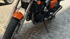 Triumph Thunderbird 900 Sport (2003 - 04)  (5)