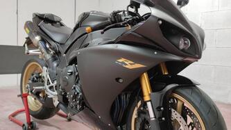 Yamaha YZF R1 (2009 - 11) usata