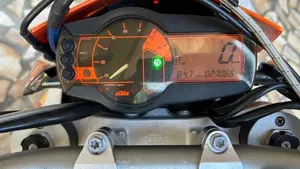 KTM 690 SMC (2008- 11)  (3)