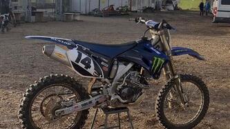 Yamaha YZ 250 F (2010 - 11) usata